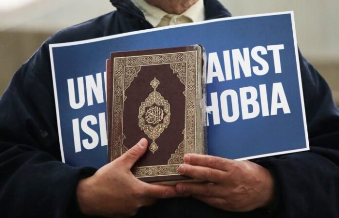 Breaking News: Canada’s government can’t be ‘neutral umpire’ in fight against Islamophobia: experts