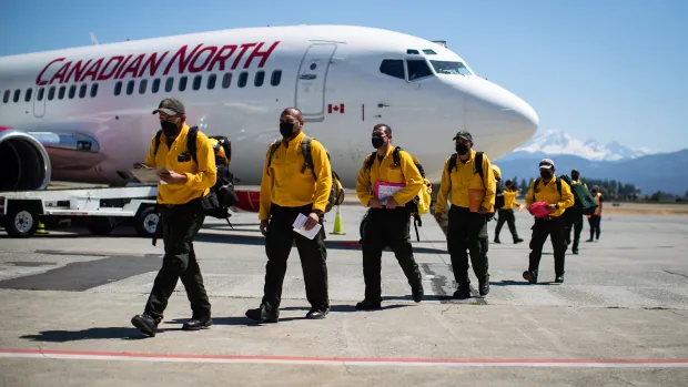 Breaking News: International, national wildfire crews head to B.C.