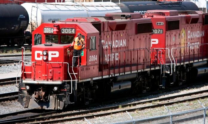 Breaking News: CP urges Kansas City Southern shareholders to oppose CN takeover next month